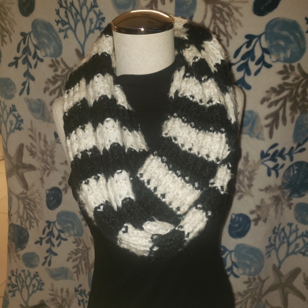 2/$7 Crochet infinity scarf